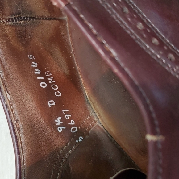 Allen Edmonds Mens 01445 Leather Loafer Dress Oxford shoes sz 9.5D - Picture 12 of 13